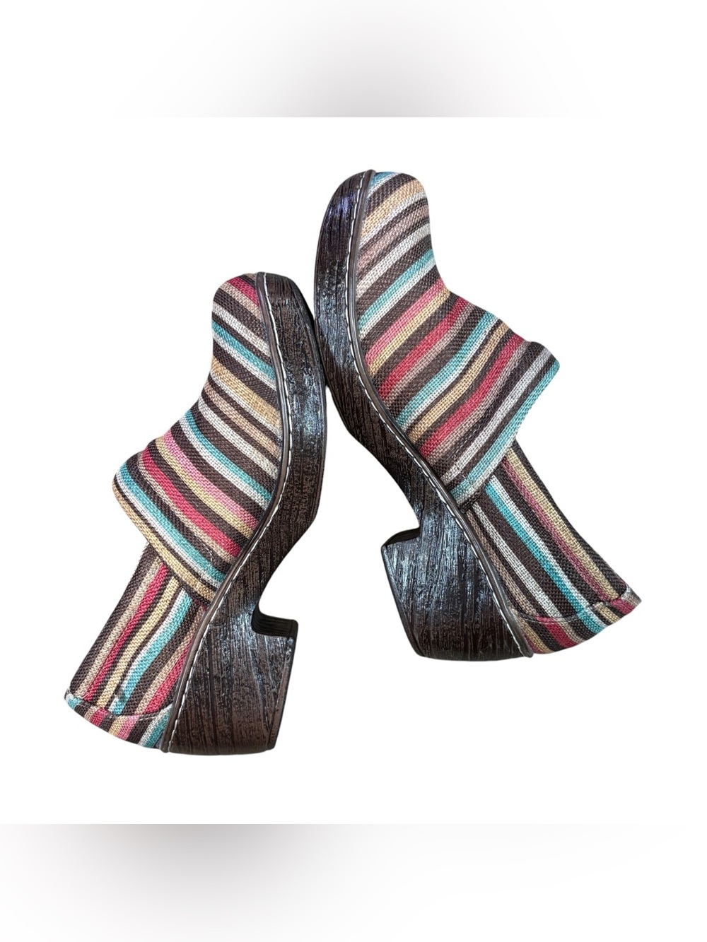 b.ø.c. Striped Slip-On Clogs Comfort Heels Women’s Size 7 Fabric Multicolor